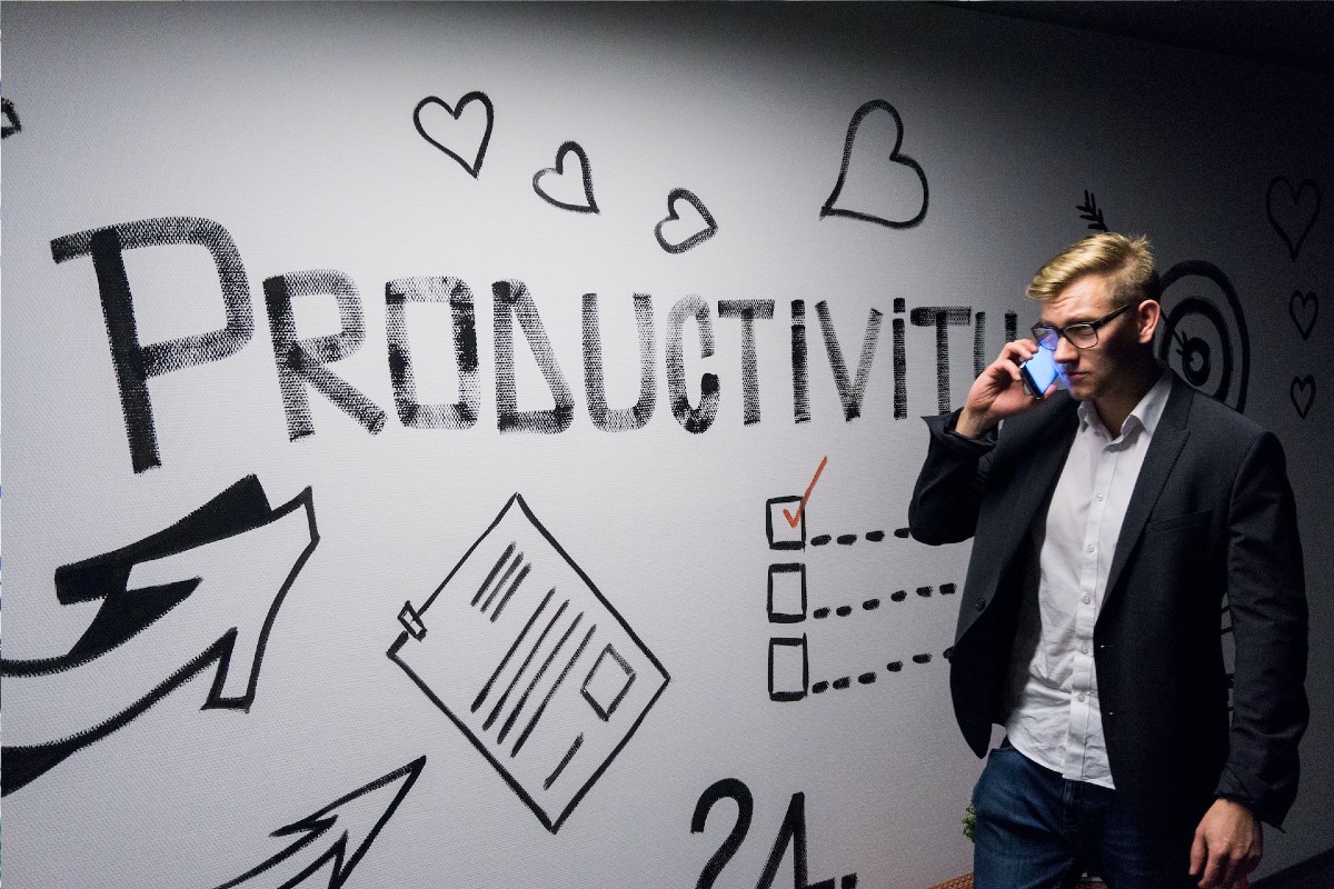produktivnost fokus rutine navike uspeh planiranje prokrastinacija vreme lični razvoj